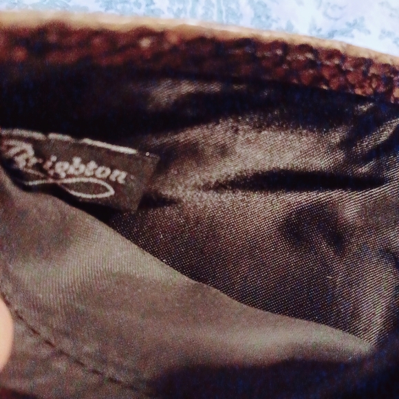 Brighton Alligator Billfold - Picture 4 of 4